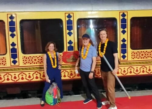 The Art of Appreciation: Tipping in India for the Luxury Traveller