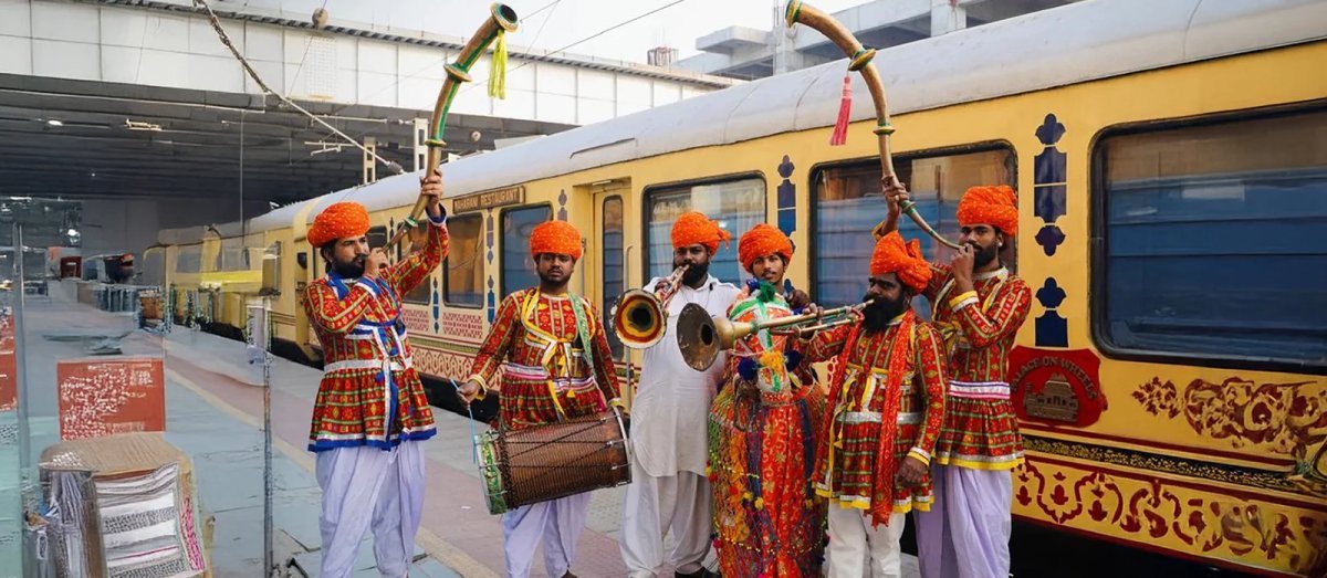 Save on Palace on Wheels: Unlocking Luxury Train Deals in India